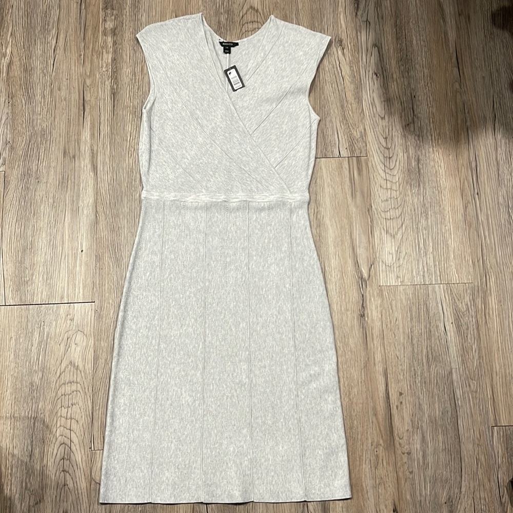 RW&CO. Light Gray Sleeveless Knit Sheath Dress